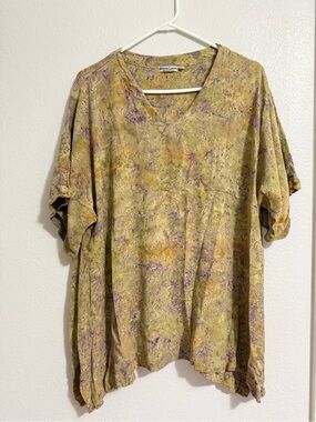 Boho V-Neck Floral Print Top in Olive
